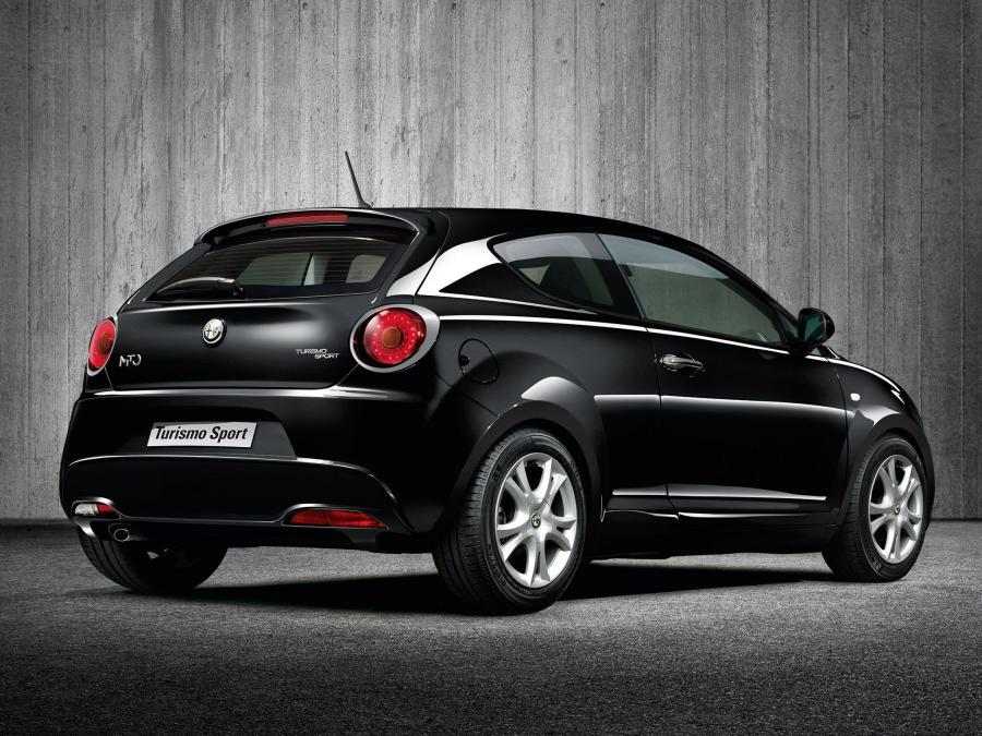  Alfa Romeo MiTo Turismo Sport 2010 года  (UK) (фото 2 из 2)